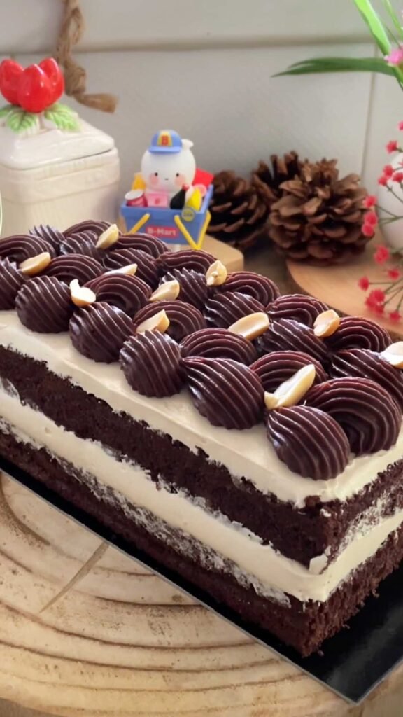 No Reese's Reese's Cake עוגת ריסז (Reese's) ללא ריסז