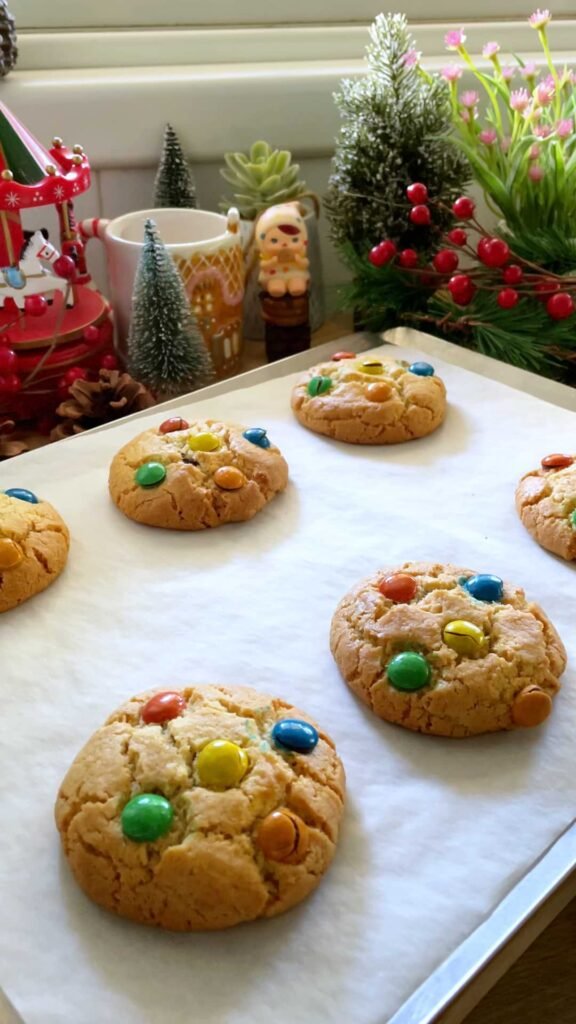 M&M Cookies עוגיות M&M
