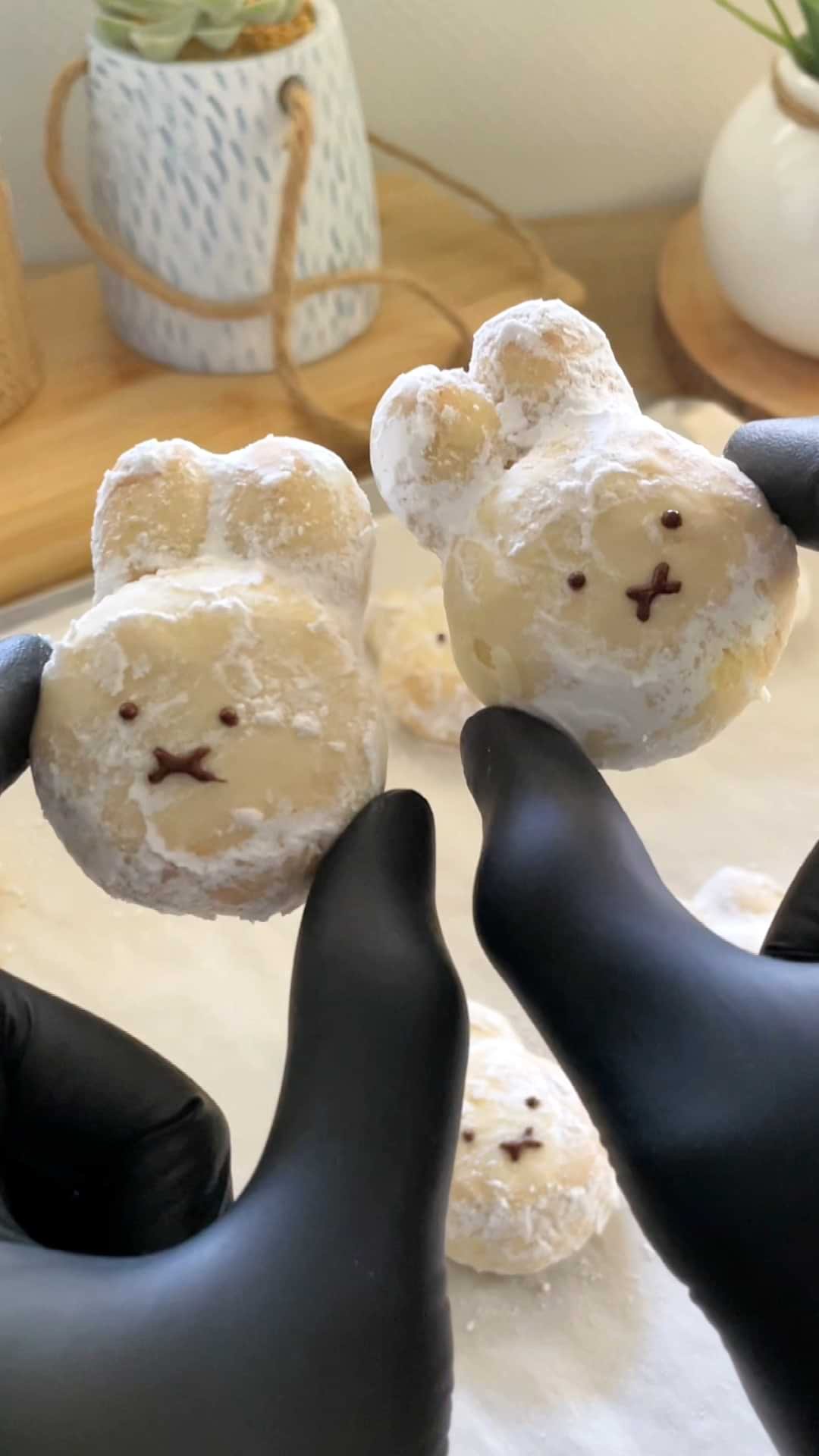 עוגיות חמאה מושלגות בצורת מיפי