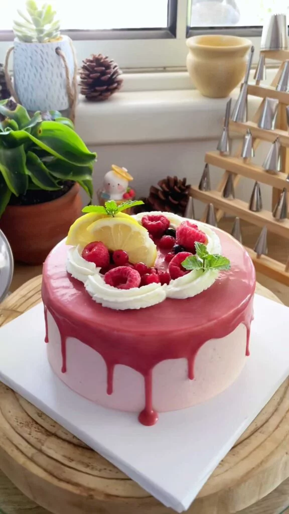Lemon Raspberry Cake עוגת שכבות לימון ופטל