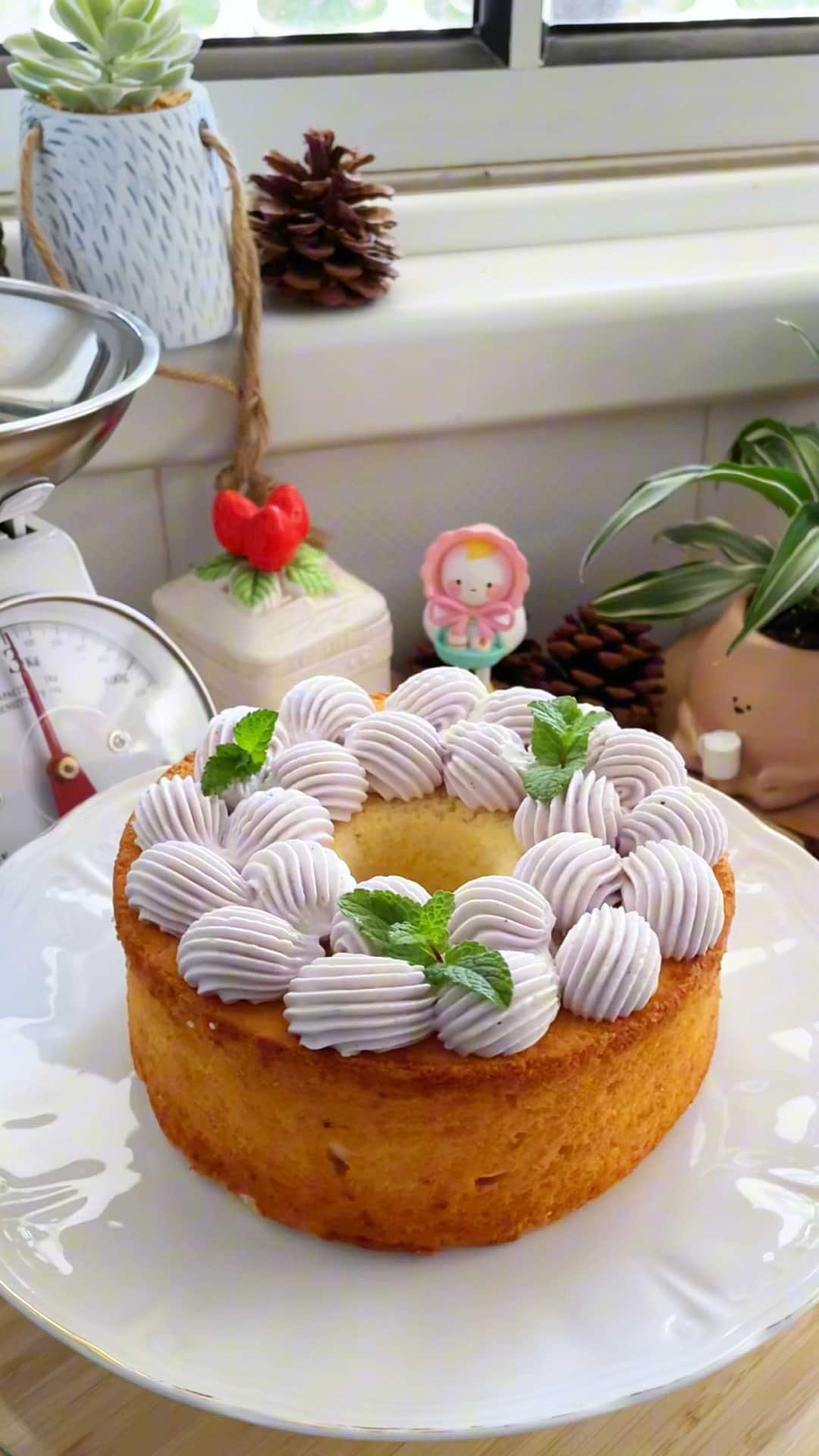 Lemon Chiffon Cake with Blueberry Cream